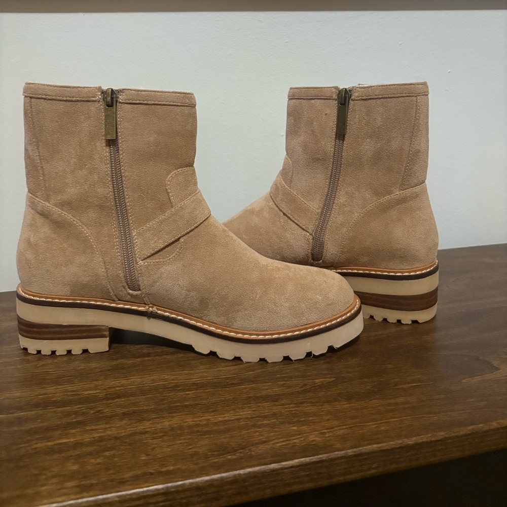 Corkys Tan Ankle Boots with Zipper
